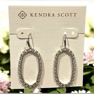NWT Kendra Scott Danielle Link Earrings Silver White
Crystal